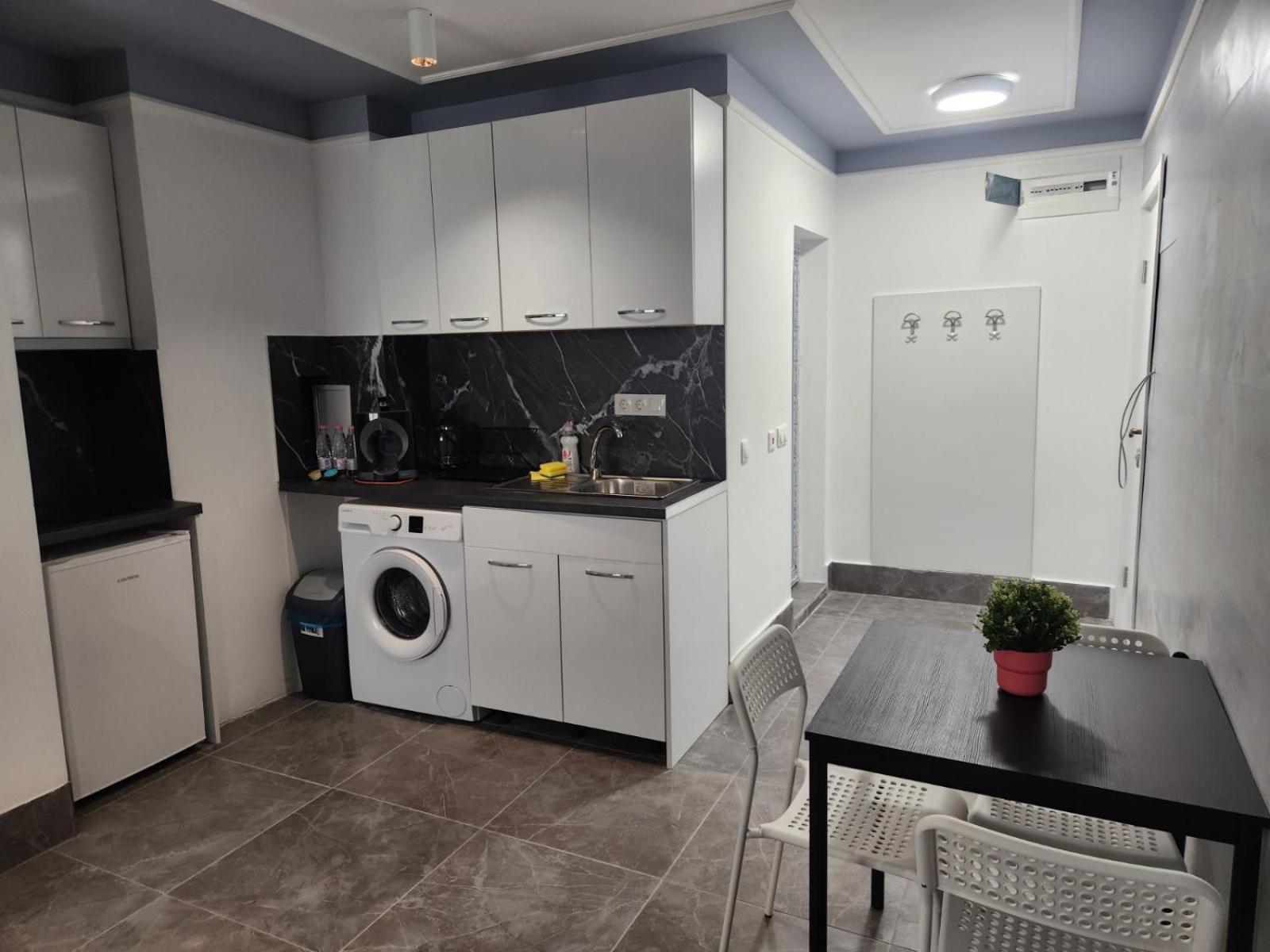 Continental 2 Apartment